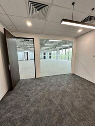 Sandcrawler (D5), Office #497250441